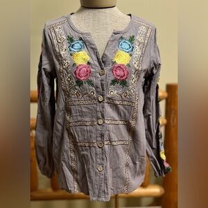 🌸🌼 Boho Embroidered Button-Up Blouse